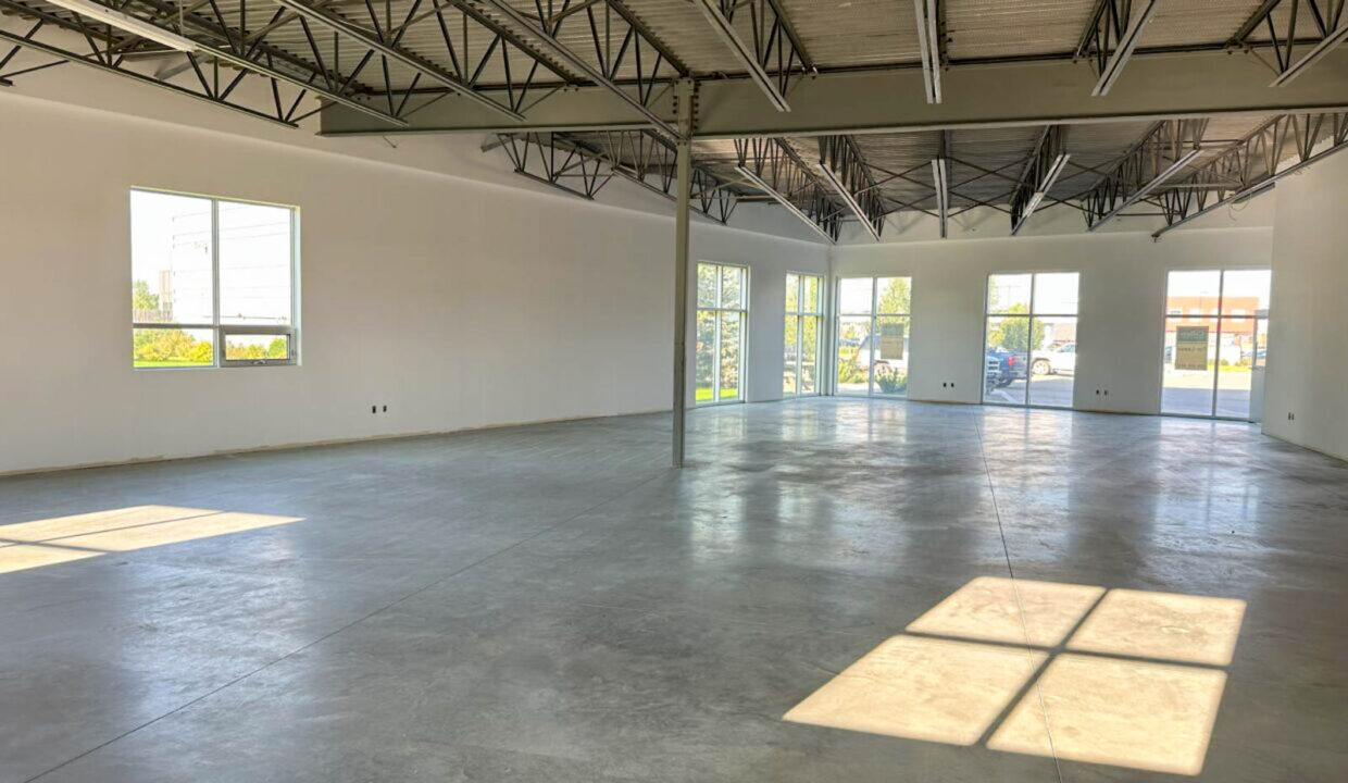 306-Wellman-Interior-Entrance-view