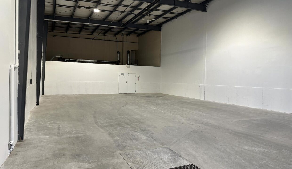 2917B-Millar-Ave-Warehouse-Interior-Space