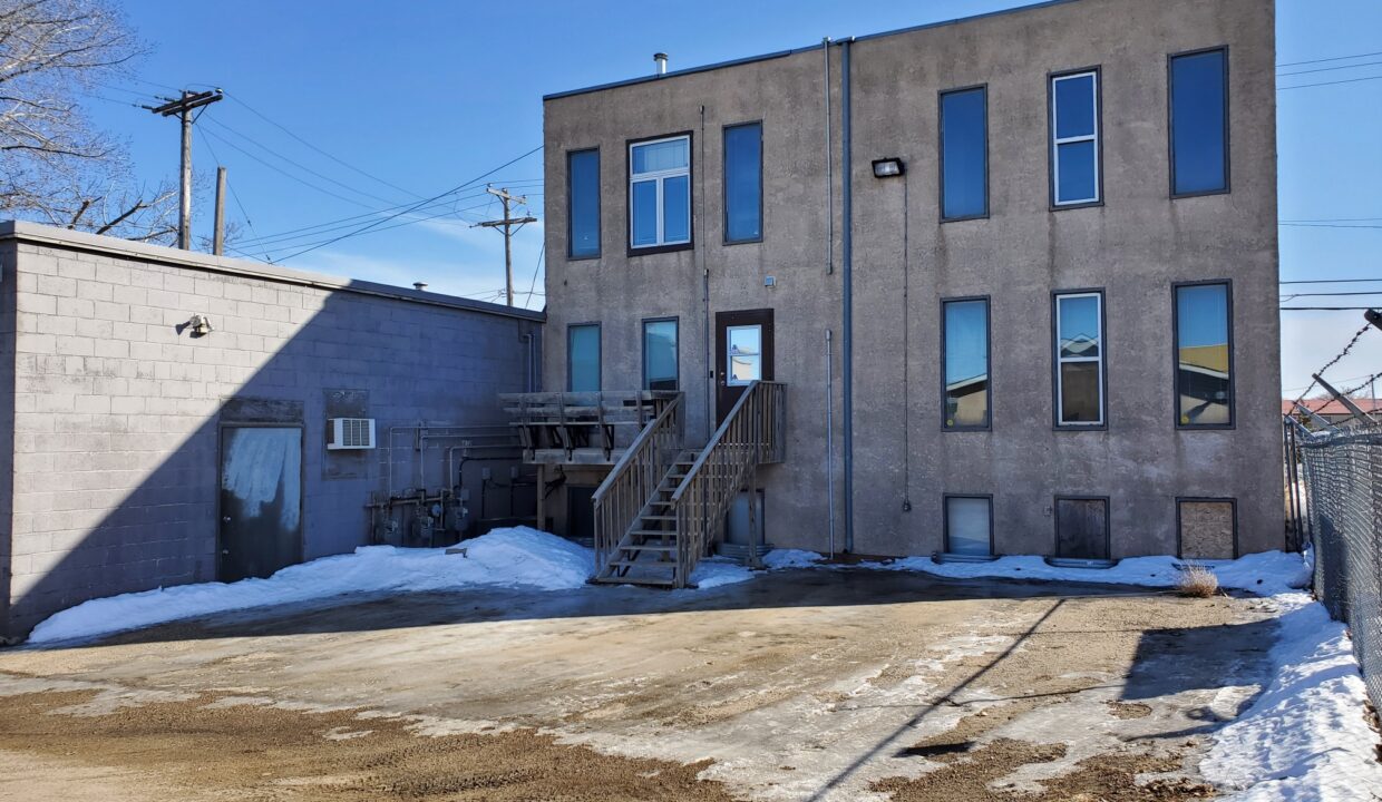 20-36th-St-East-Rear-Exterior