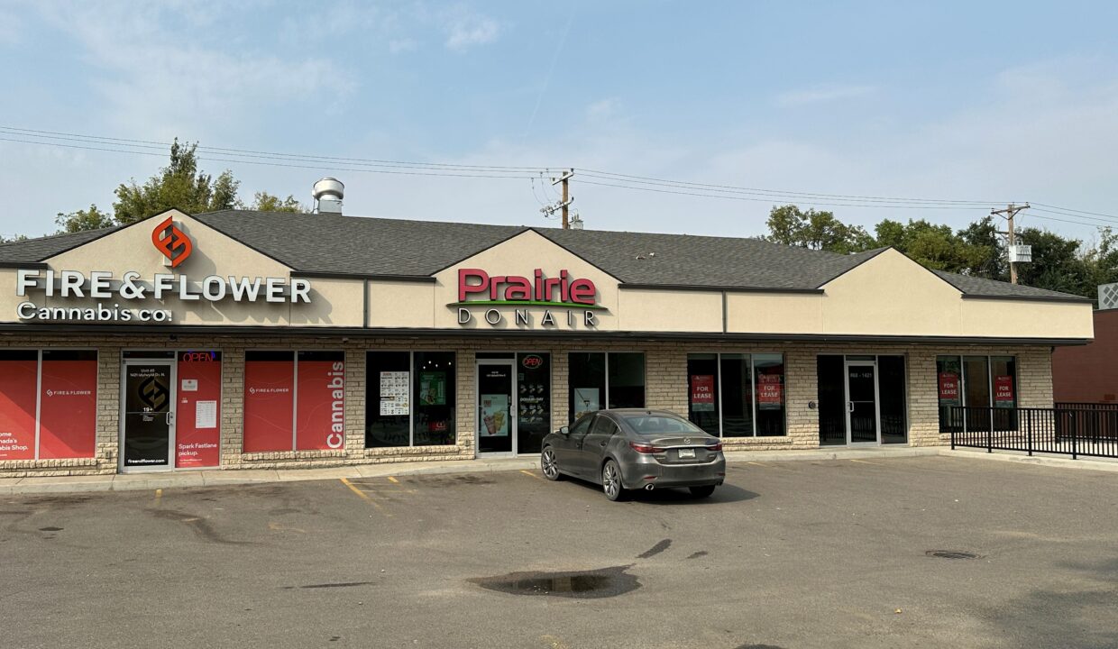 Idylwyld-Front-Clean